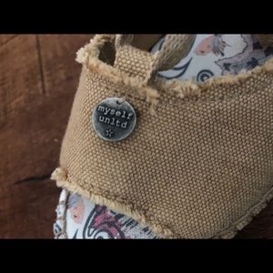 Odd Molly Wedge Heels sz 39 Or 9